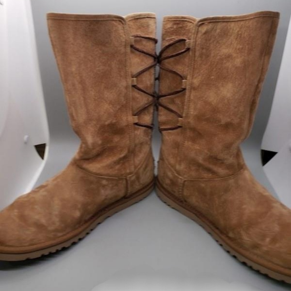 Leather Uggs W/ Leather Tie Ups Size 7.